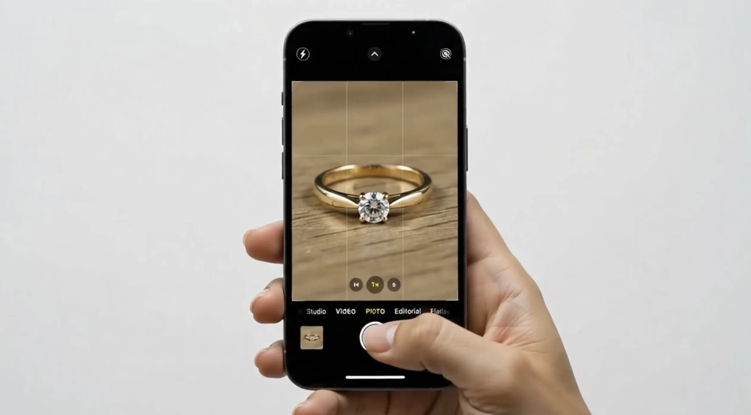 Hylo | AI Jewelry Photography social preview